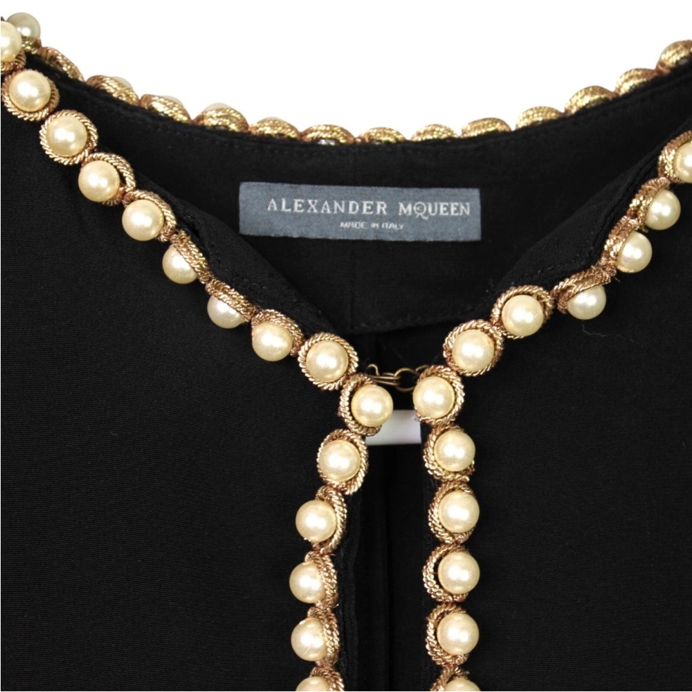 Alexander McQueen Pearl Trim Batwing Sleeve Black Top Italy Womens US Size S - Picture 5 of 8